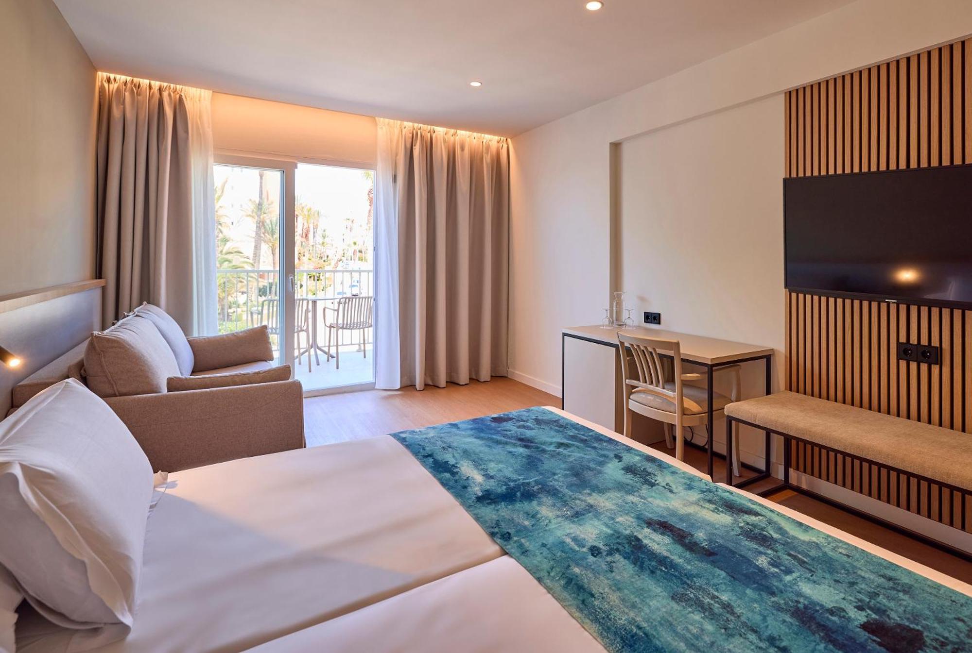 Universal Romantica 4* Colonia de Sant Jordi
