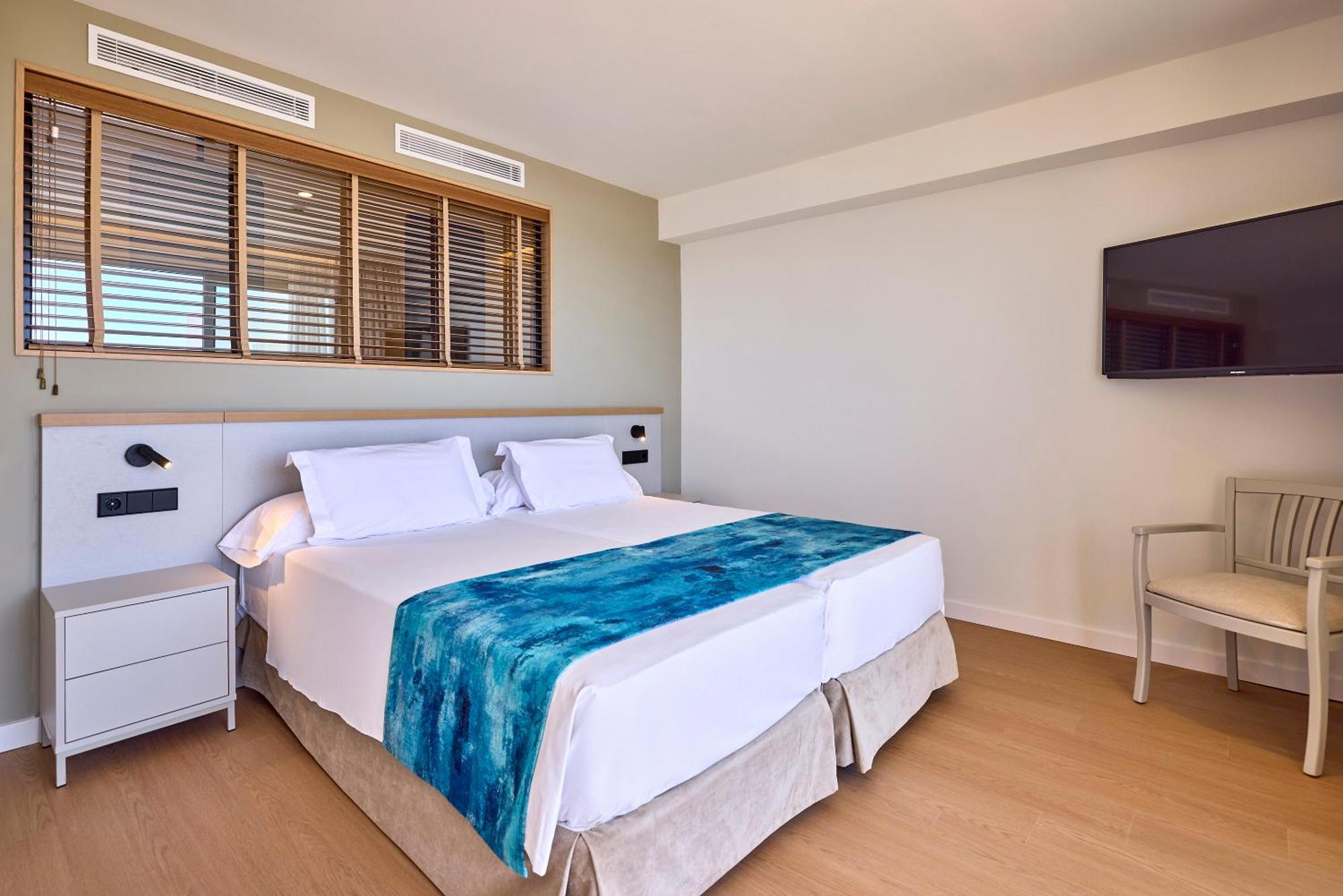 Universal Romantica Hotel 4*